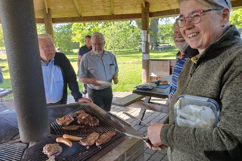 20240516 Grill under egen -1